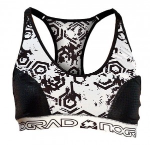 Body shining femme escalade nograd