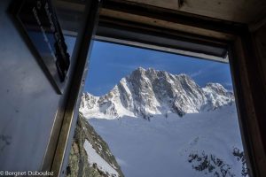 ski linceul grandes jorasses yann borgnet