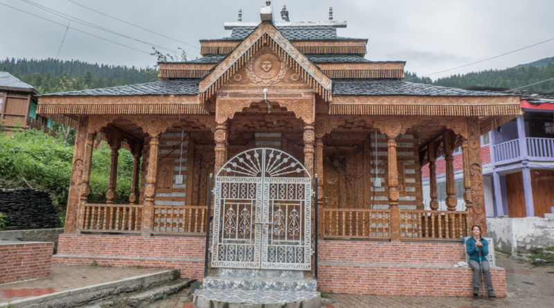 pulga, vallée de la parvati, inde, himalaya