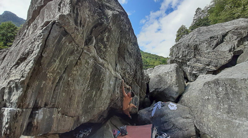 escalade bloc tessin suisse