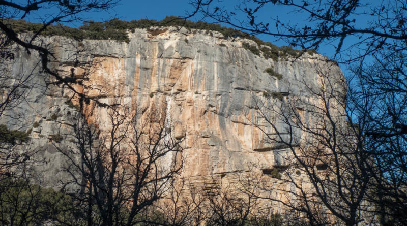 escalade buoux