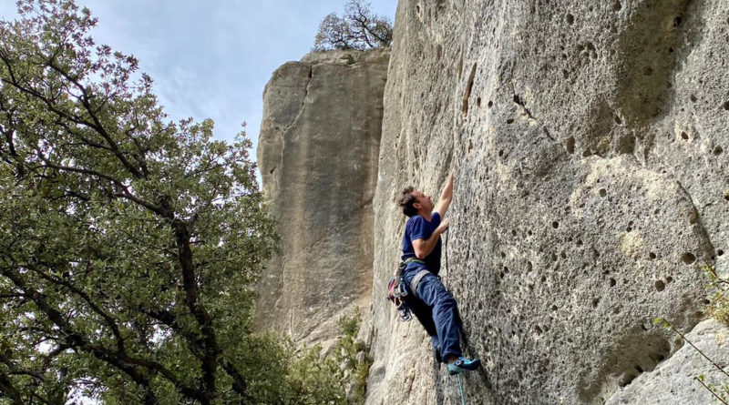 escalade buoux rock climbing