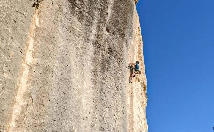 stage escalade buoux