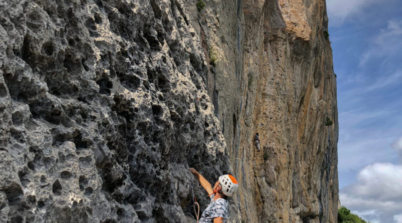 stage escalade ceuse climbing trip courses