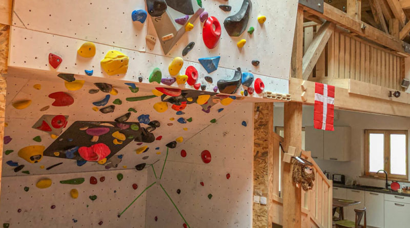 salle entrainement escalade climbing gym chamonix arquee libre
