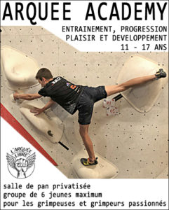 entrainement jeune escalade grimpe arquee academy