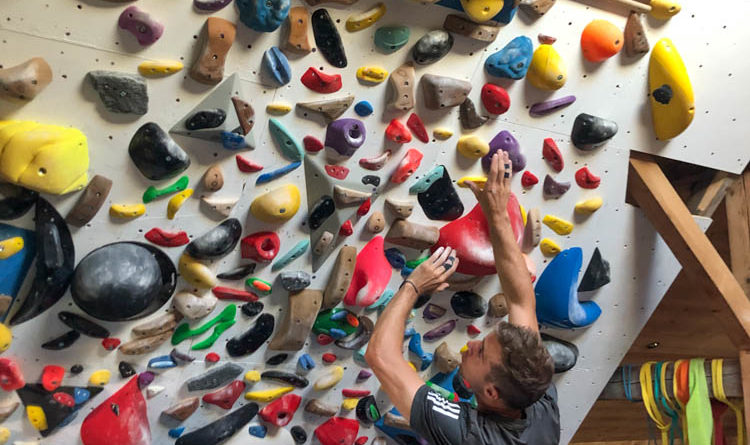 salle escalade grimpe climbing arquee libre chamonix