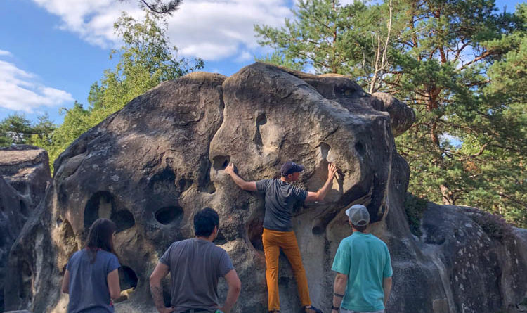 bloc fontainebleau bouldering