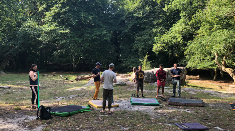 bloc fontainebleau bouldering