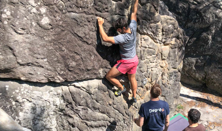 bloc fontainebleau bouldering