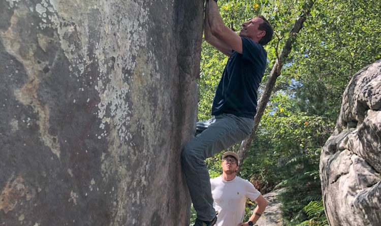 bloc fontainebleau bouldering