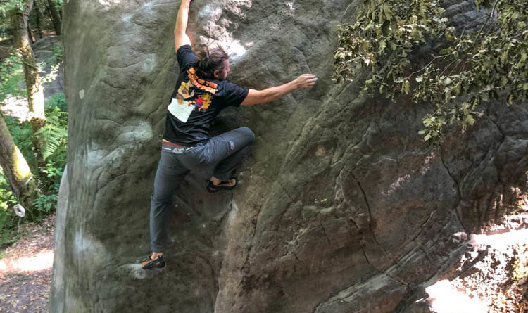 bloc fontainebleau bouldering