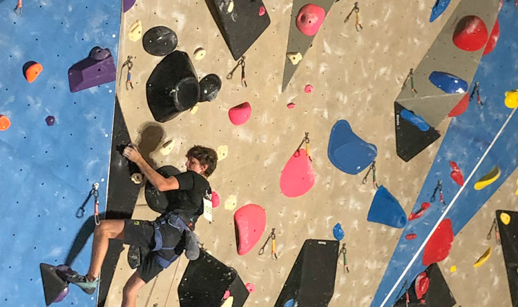 competition climbing escalade
