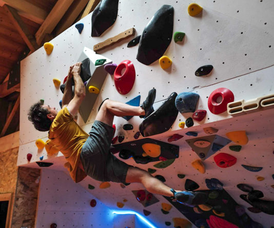 arquee libre salle escalade chamonix climbing gym