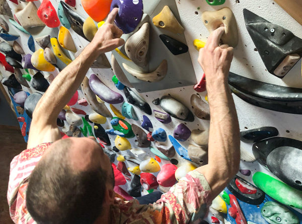 salle entrainement escalade grimpe arquee libre