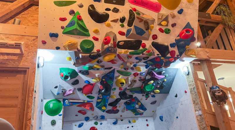 arquee libre fred vionnet salle escalade privee magland climbing gym